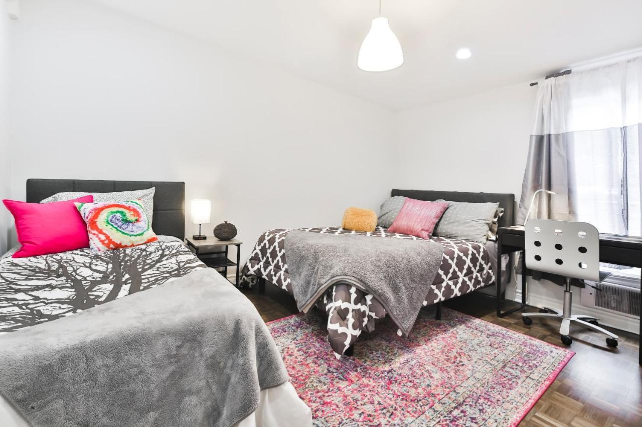 Free Parking And Central Location Montreal Luaran gambar