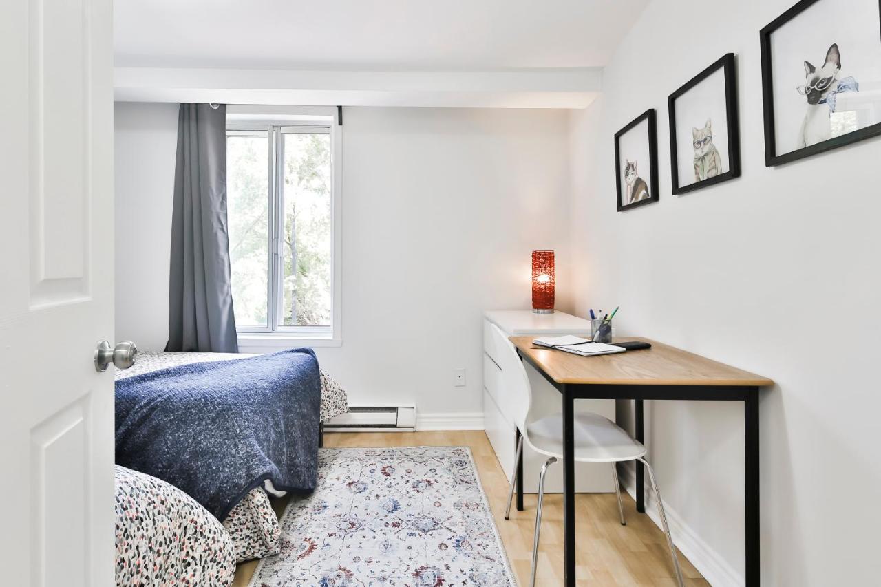 Free Parking And Central Location Montreal Luaran gambar